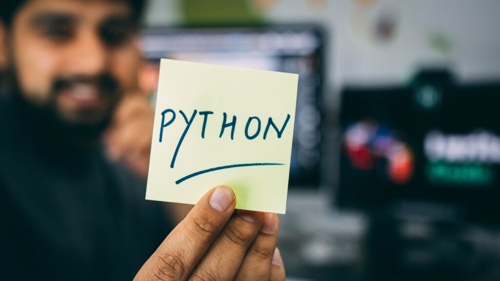Mojo vs Python Exploring the Pros and Cons of Each Language in 2023